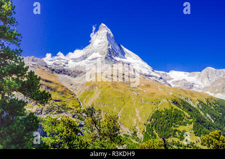 Zermatt, Schweiz. Osten und Norden Gesichter der Matterhorn im Sommer in der Schweiz Walliser Alpen. Stockfoto