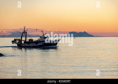 Gibraltar. 23. Nov 2018. Der spanische Premierminister droht Theresa's kann Brexit beschäftigen, ein Veto einzulegen, wenn der Streit um das Gibraltar Trade Deal und die Fangrechte in britischen Gewässern in behoben. Credit: Timothy Knox/Alamy leben Nachrichten Stockfoto