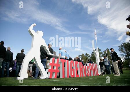 Las Vegas, NV, USA. 23 Nov, 2018. Atmosphäre in Anwesenheit für Capital One's Das Spiel: Tiger Woods VS Phil Mickelson, Shadow Creek Golf Course, Las Vegas, NV 23. November 2018. Credit: JA/Everett Collection/Alamy leben Nachrichten Stockfoto