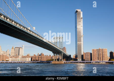 Manhattan Bridge fotografiert von Brooklyn, New York City, Vereinigte Staaten von Amerika. Stockfoto