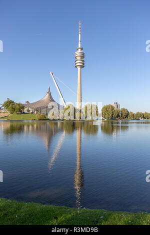 MUNICH, Bayern, Deutschland - ca. September 2018: Der Olympiapark München alias Olympiapark München in München, Deutschland. Stockfoto