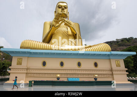 Goldener Tempel von Dambulla, Sri Lanka, Asien. Stockfoto