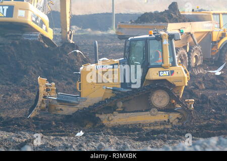 Bau Maschinen bei der Arbeit auf dem Bau von Iport in Rossington, Doncaster. Stockfoto