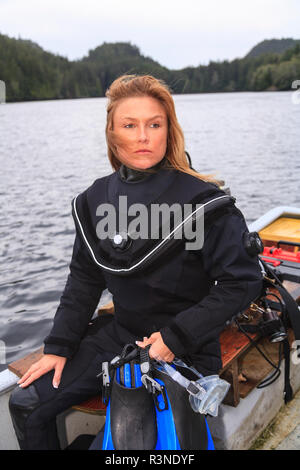 Taucher, Browning Passage, North Vancouver Island, British Columbia, Kanada (MR) Stockfoto