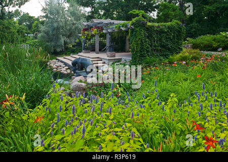 Kanada, Manitoba, Winnipeg, Assiniboine Park. Bronze Skulpturen in Leo Mol Skulpturengarten. Stockfoto