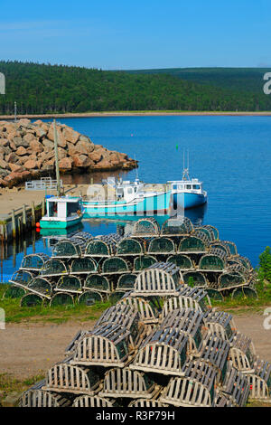 Kanada, Nova Scotia, Neils Hafen. Boote und Hummer, fallen in Dorf an der Küste. Stockfoto