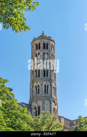 Fenster Tower, St. Theodor, Kathedrale, Uzes Uzes, Provence, Frankreich, Europa Stockfoto