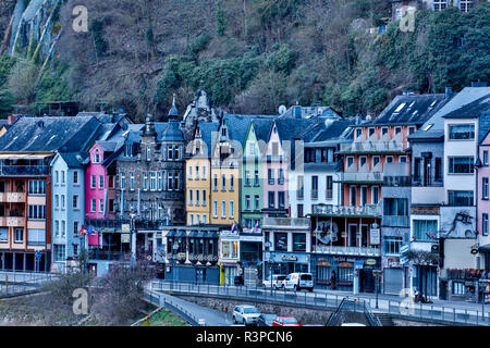 Deutschland, Rheinland-Pfalz, Cochem, Cochem im frühen Licht Stockfoto