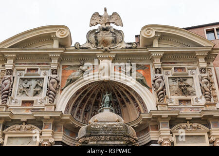 Italien, Latium, Tivoli. Villa d'Este, UNESCO-Weltkulturerbe. Die Orgel Brunnen. Stockfoto