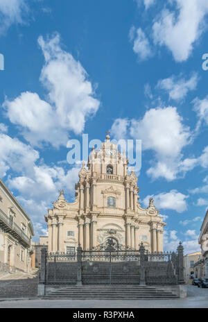 Europa, Italien, Sizilien, Sciacca, die Kathedrale von St. George (Duomo di San Giorgio) in Ragusa Ibla Stockfoto