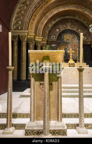Die Tiffany Kapelle an der Charles Hosmer Morse Museum, Winter Park, Florida, USA Stockfoto