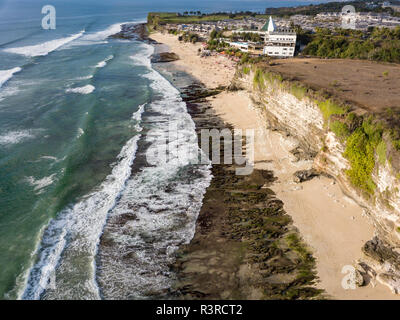 Indonesien, Bali, Luftaufnahme von Dreamland Beach Stockfoto