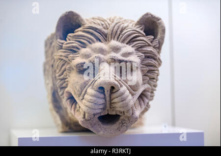 Skulptur von Lion's Head, Tülle, Olympia Museum, Olympia, Griechenland Stockfoto