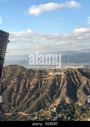 Hollywood Zeichen oben aus dem Flugzeug Stockfoto