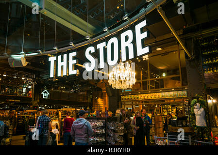 Irland, Dublin, Guinness Storehouse, Brauereimuseum, der Store Stockfoto