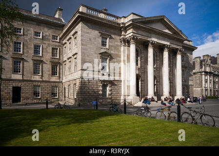 Irland, Dublin, Trinity College, die Kapelle, außen Stockfoto