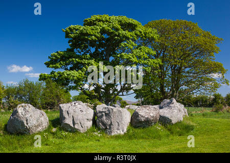 Irland, County Sligo, Sligo Carrowmore Megalithic Cemetery, einem der größten Steinzeit Friedhöfe in Europa Stockfoto