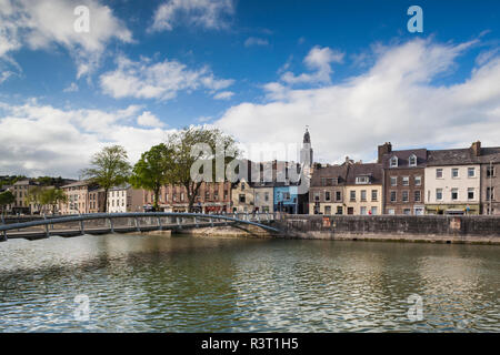 Irland, County Cork, Cork City, Blick auf die Stadt entlang des Flusses Lee Stockfoto