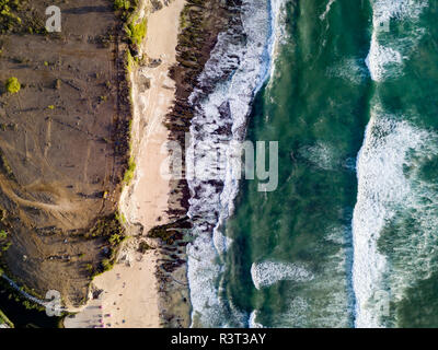 Indonesien, Bali, Luftaufnahme von Dreamland Beach Stockfoto