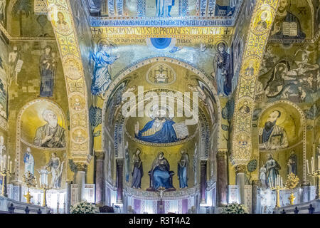 Italien, Sizilien, Palermo, Pfalzkapelle Mosaik Wandbild von Norman König Roger II. in Auftrag gegeben und im 12. Jahrhundert abgeschlossen Stockfoto