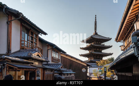 Reiseziel in Kyoto, Japan. Antike Stadt mit Yasaka Pagode in Kyoto, Japan Stockfoto