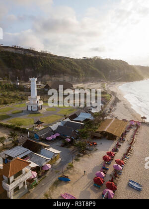 Indonesien, Bali, Luftaufnahme von Pandawa Strand Stockfoto