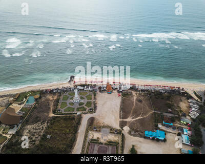 Indonesien, Bali, Luftaufnahme von Pandawa Strand Stockfoto