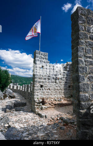 Die große Mauer und Festung, Ston, Dalmatien, Kroatien Stockfoto