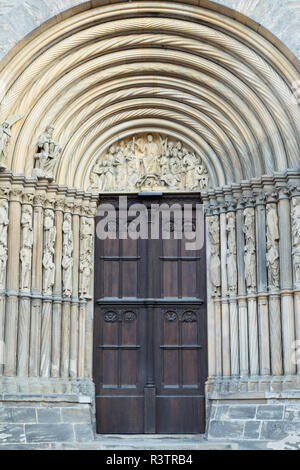 Tür der Kaiserdom (Kaiserdom), Bamberg (Weltkulturerbe der Unesco), Bayern, Deutschland Stockfoto