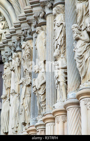 Statuen der Kaiserdom (Kaiserdom), Bamberg (Weltkulturerbe der Unesco), Bayern, Deutschland Stockfoto