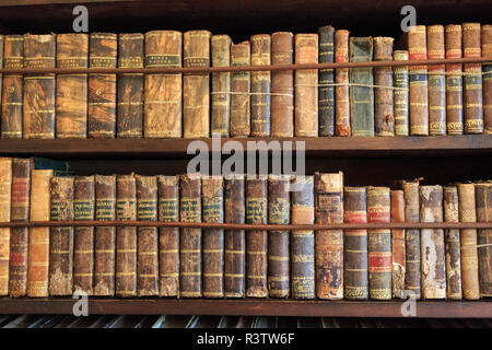 Spanien, Balearen, Mallorca, Valldemossa. Die königliche Kartause, Real Cartuja Bibliothek. Stockfoto