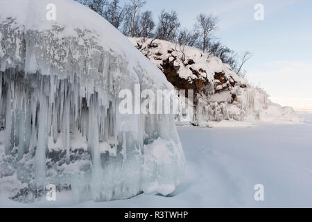 Eisformationen, Tornetrask See, Abisko Nationalpark, Schweden. Stockfoto