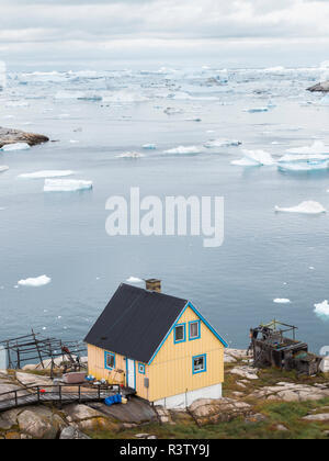 Die traditionellen Fischer Hütte. Der eisfjord in der Nähe ist als UNESCO-Weltkulturerbe. Grönland, Dänemark (Editorial nur verwenden) Stockfoto