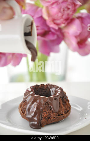 Mini Schokolade bundt Kuchen Stockfoto