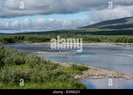 Alaska, Nome, Bob Blodgett Nome-Teller Highway (aka Teller Road). Sinuk Fluss, Mile Marker 26. Stockfoto