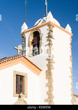 Die Kirche Santa Maria. Ohrid einen berühmten mittelalterlichen Bergdorf und touristische Attraktion im Alentejo. Portugal Stockfoto