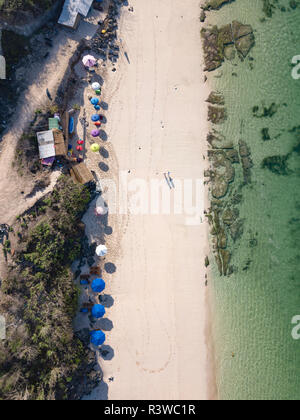 Indonesien, Bali, Luftaufnahme von Melasti Beach Stockfoto