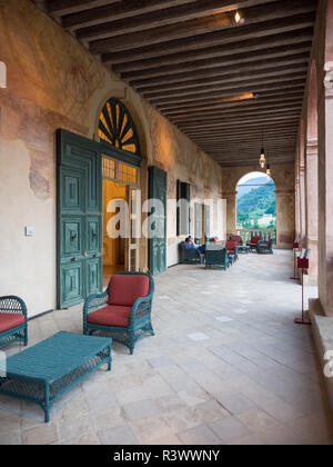 Torreglia, Italien, 26. Mai 2018: Die wundervolle Terrasse der Villa dei Vescovi, einem Venezianischen Renaissance Villa. Derzeit ist es ein Museum geöffnet Stockfoto