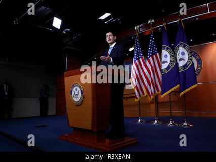 Sprecher Paul Ryan beantwortet die Fragen auf einer Pressekonferenz im Kapitol am 1. Dezember 2016 Stockfoto