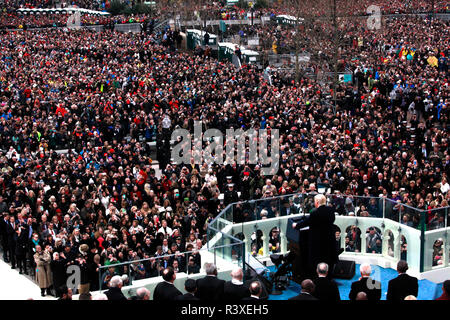 Donald Trump spricht mit Eröffnungs-Masse, nachdem er den Amtseid für die Präsidentschaft der Vereinigten Staaten nimmt am 20. Januar 2017 Stockfoto