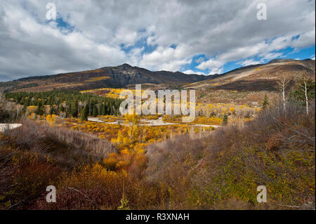 USA, Colorado, Marmor, einen malerischen Blick von der Straße auf die Marmor Marmor Steinbruch Stockfoto