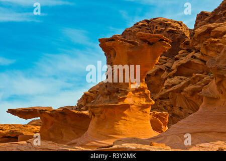USA, Nevada. Mesquite. Gold Butte National Monument, ein wenig Finnland Red Rock Skulpturen Stockfoto