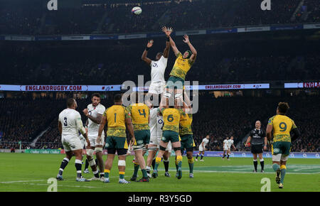 London, Großbritannien. 24. November 2018. Line Out England V Australien England V Australia, Herbst internationals Twickenham, London, England, 24. November 2018 Herbst internationals Twickenham Stam, London, England: Allstar Bildarchiv/Alamy leben Nachrichten Stockfoto