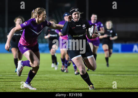 London, Großbritannien. 24. Nov 2018. Hanna Casey von Sarazenen Frauen ist während Tyrrells Premier 15 s Liga - sarazenen Frauen gegen Loughborough Blitz bei Allianz Park am Samstag, 24. November 2018. LONDON ENGLAND. (Nur redaktionelle Nutzung, eine Lizenz für die gewerbliche Nutzung erforderlich. Keine Verwendung in Wetten, Spiele oder einer einzelnen Verein/Liga/player Publikationen.) Credit: Taka G Wu/Alamy leben Nachrichten Stockfoto