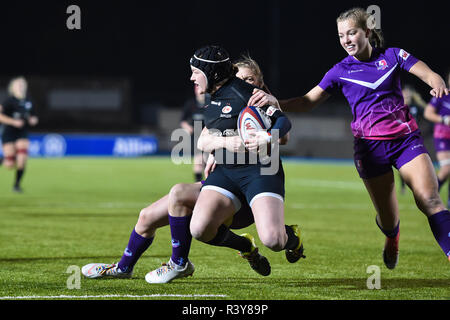 London, Großbritannien. 24. Nov 2018. Hanna Casey von Sarazenen Frauen ist während Tyrrells Premier 15 s Liga - sarazenen Frauen gegen Loughborough Blitz bei Allianz Park am Samstag, 24. November 2018. LONDON ENGLAND. (Nur redaktionelle Nutzung, eine Lizenz für die gewerbliche Nutzung erforderlich. Keine Verwendung in Wetten, Spiele oder einer einzelnen Verein/Liga/player Publikationen.) Credit: Taka G Wu/Alamy leben Nachrichten Stockfoto