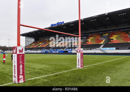 London, Großbritannien. 24. Nov 2018. Eine allgemeine Ansicht der Allianz Park Stadion vor dem Spiel während Tyrrells Premier 15 s Liga - sarazenen Frauen gegen Loughborough Blitz bei Allianz Park am Samstag, den 24. November 2018. LONDON ENGLAND. (Nur redaktionelle Nutzung, eine Lizenz für die gewerbliche Nutzung erforderlich. Keine Verwendung in Wetten, Spiele oder einer einzelnen Verein/Liga/player Publikationen.) Credit: Taka G Wu/Alamy leben Nachrichten Stockfoto