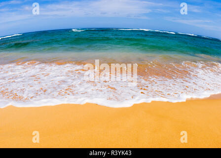 Gillin's Beach bei Maha "ulepu auf dem Südufer, Insel Kauai, Hawaii, USA Stockfoto