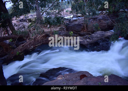 Hogenakkal fällt Bereich Stockfoto