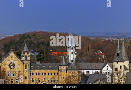 Goslar im Norden mit ratsgymnasium Jakobikirche neuwerkskirche Stockfoto