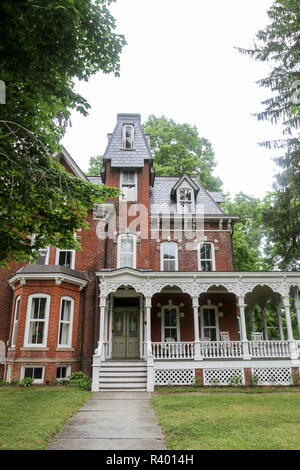 Viktorianisches Haus in Milford, Pennsylvania, USA. (Redaktionelle nur verwenden) Stockfoto